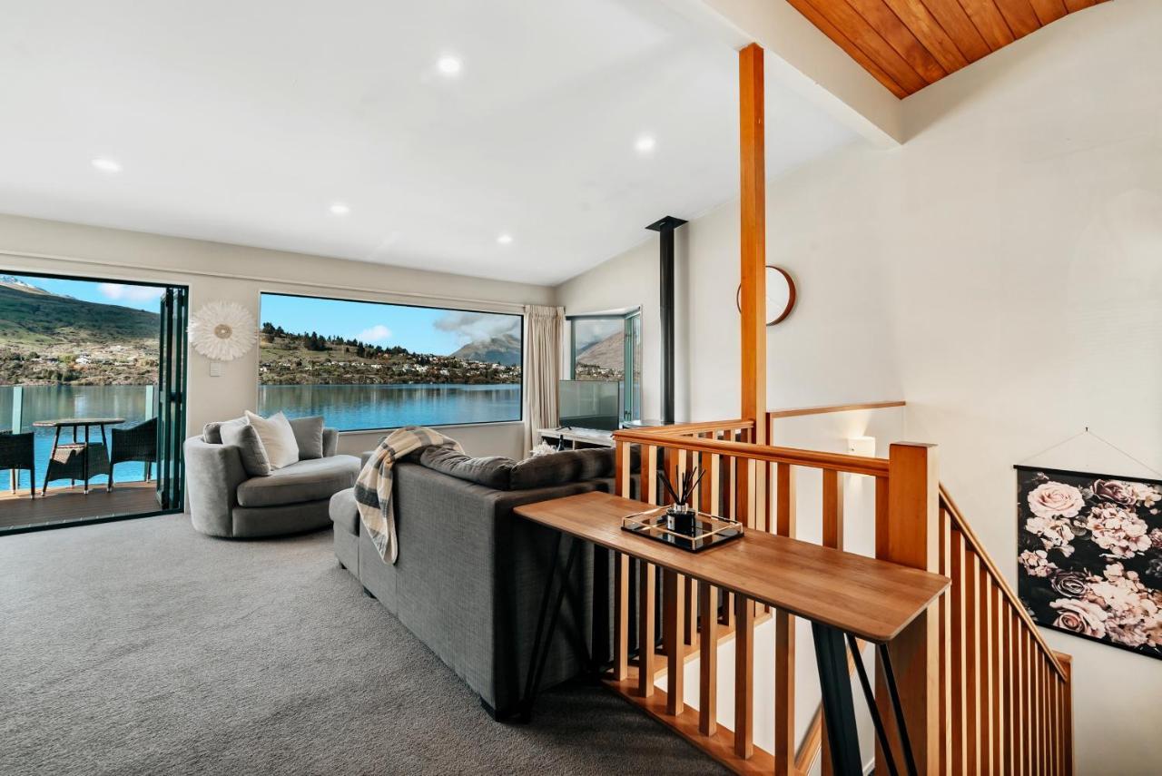 Lakefront Living At Remarkables Retreat - West Queenstown Exteriér fotografie