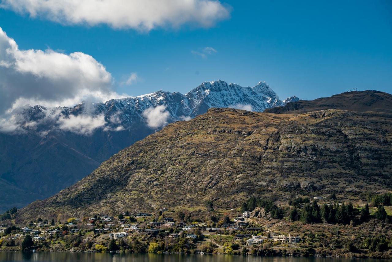 Lakefront Living At Remarkables Retreat - West Queenstown Exteriér fotografie