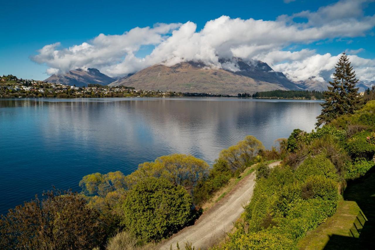 Lakefront Living At Remarkables Retreat - West Queenstown Exteriér fotografie