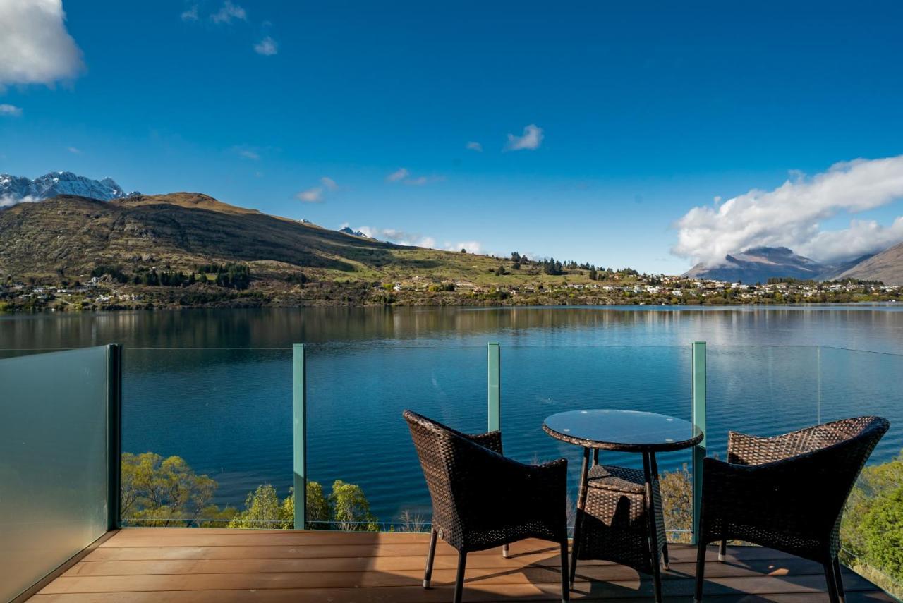 Lakefront Living At Remarkables Retreat - West Queenstown Exteriér fotografie